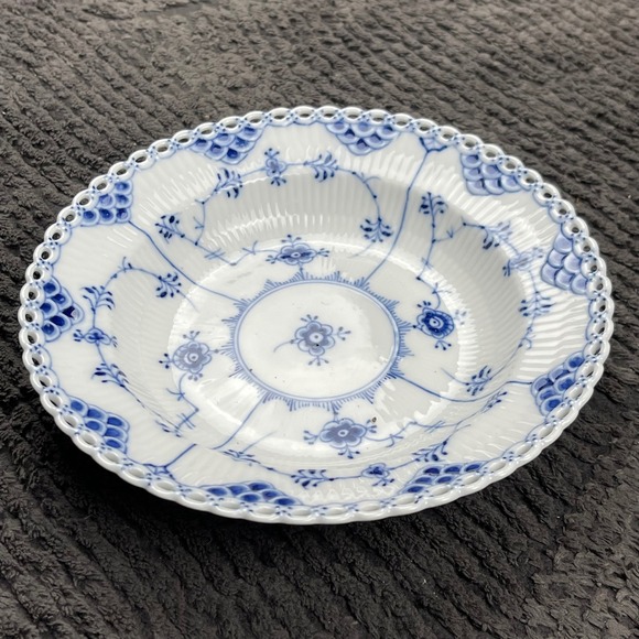 Royal Copenhagen Blue Fluted Lace Rim 8